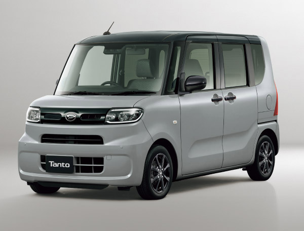 Xターボ “デイリーツール” 2WD。ボディカラーのブラックマイカメタリック〈X07〉×スムースグレーマイカメタリック〈S42〉【XL1】はメーカーオプションで55,000円(税込)